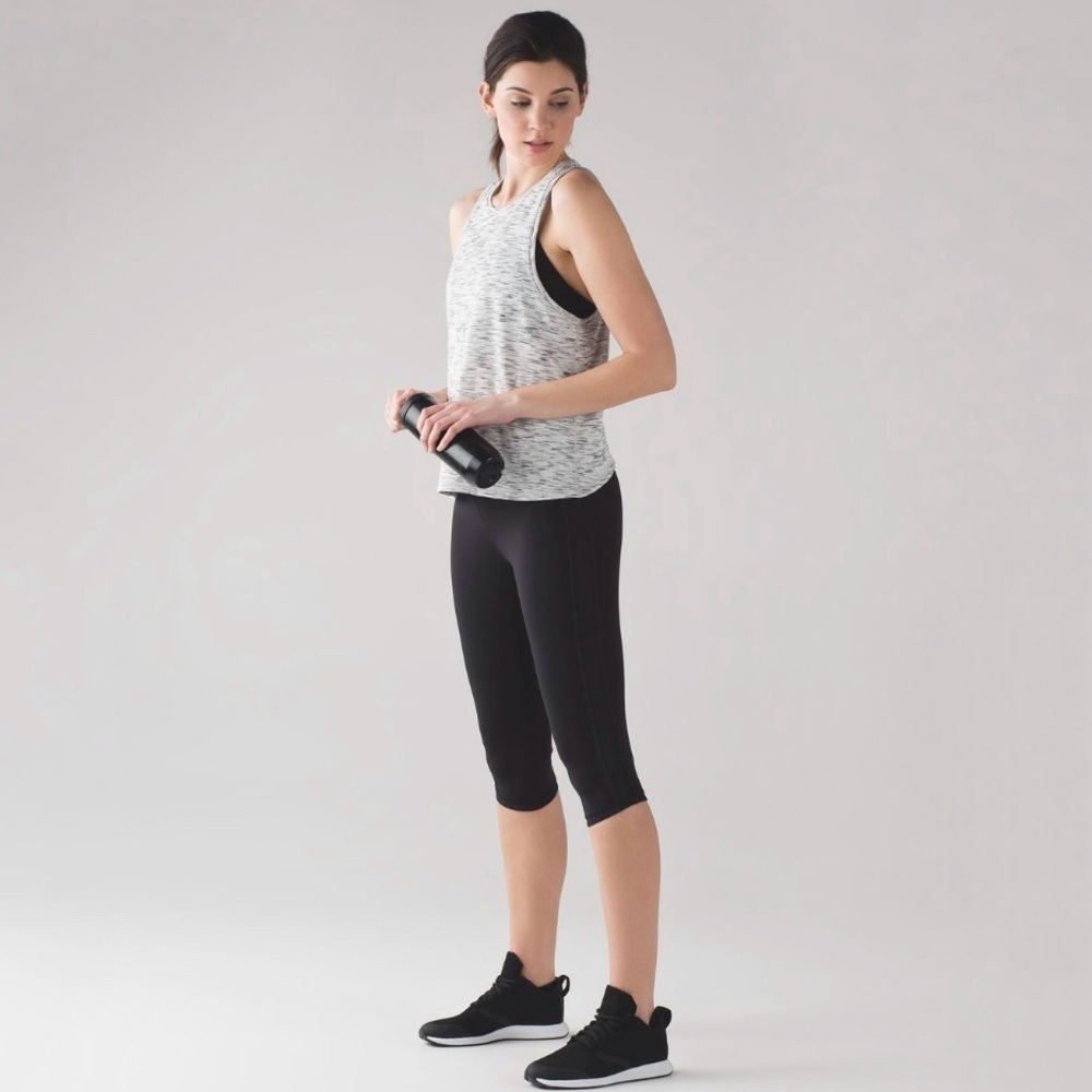 Lululemon Squad Goals Crop High Rise Athletic Legging 17” Black 4